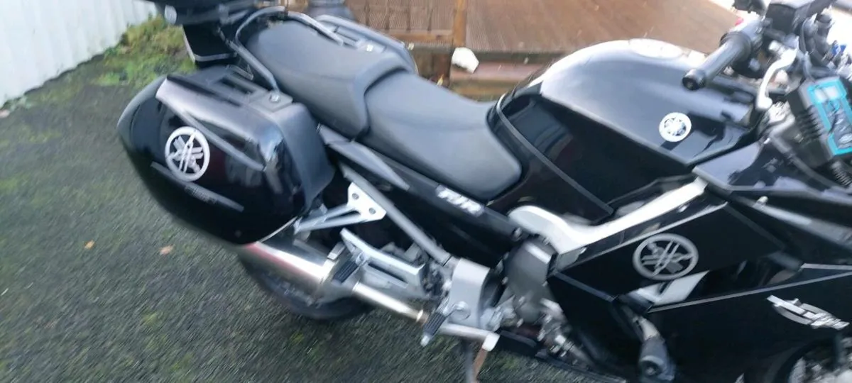 Yamaha FJR Motorcycle - Image 4