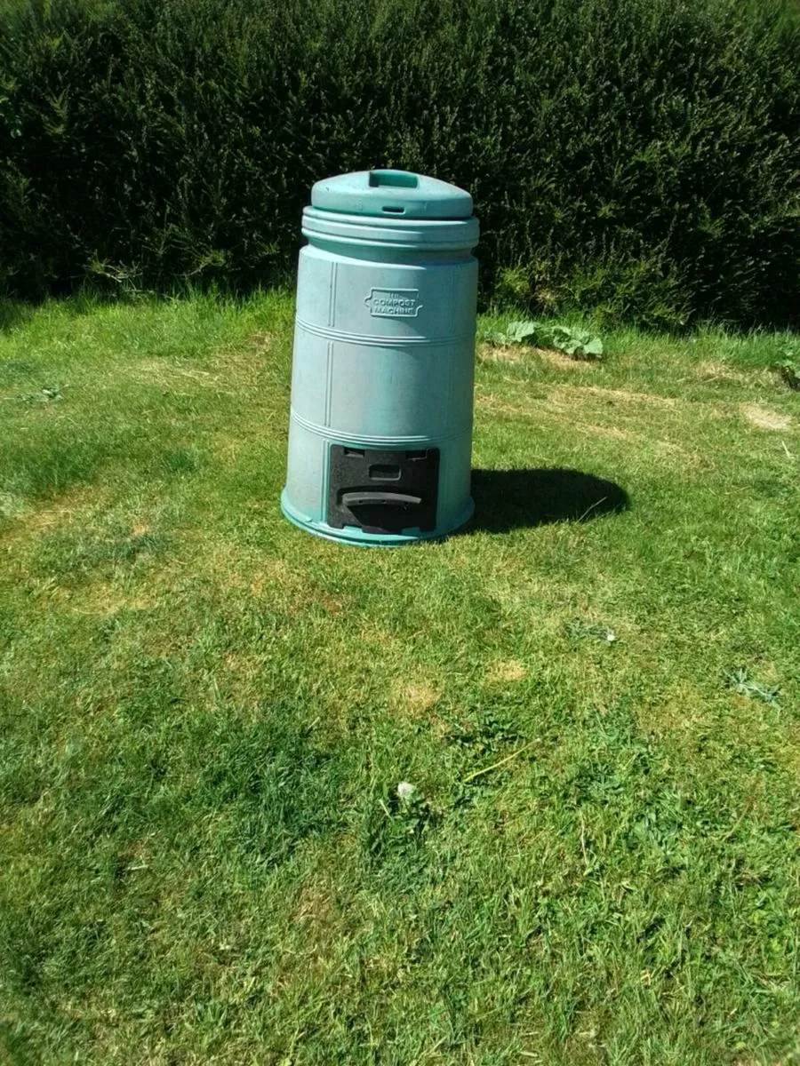 Garden composter