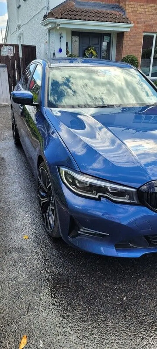 2021 Bmw 3-series - Image 3