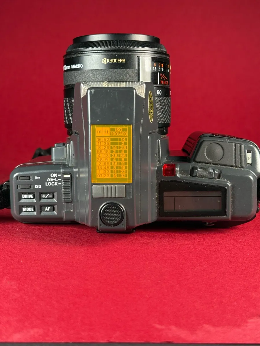 Yashica  230AF 35mm camera - Image 4