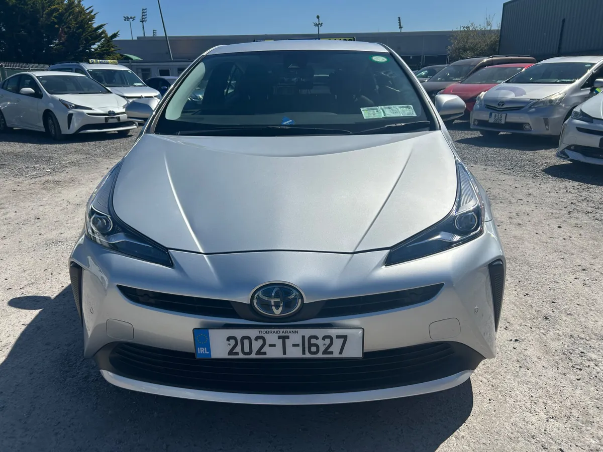 READY TAXI 2020 (202) TOYOTA PRIUS HYBRID LUXURY - Image 2