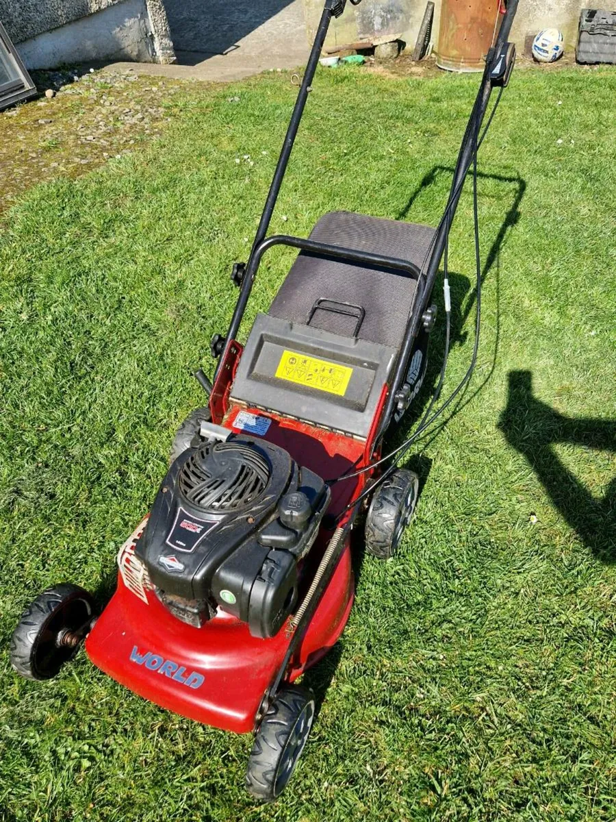 WORLD SELF DRIVE LAWNMOWER - Image 4