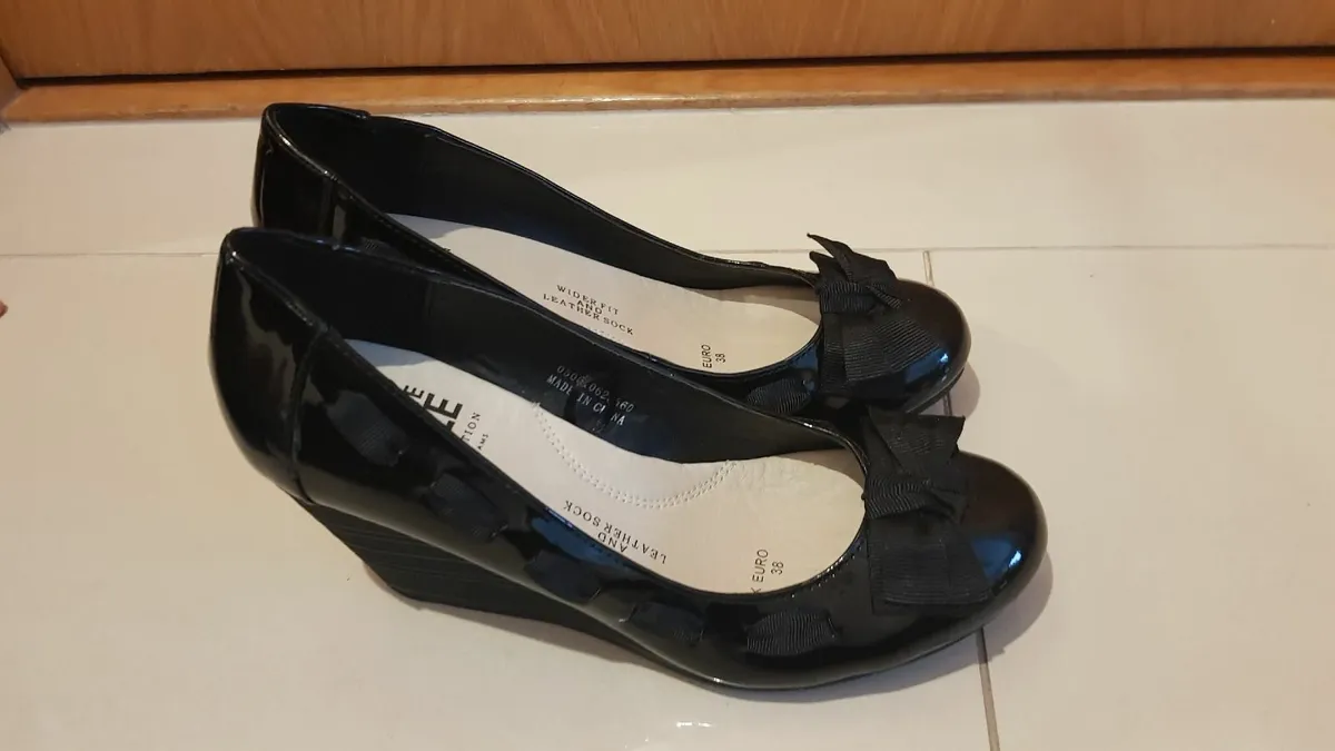 ladies wedges shoes    BRAND NEW - Image 3
