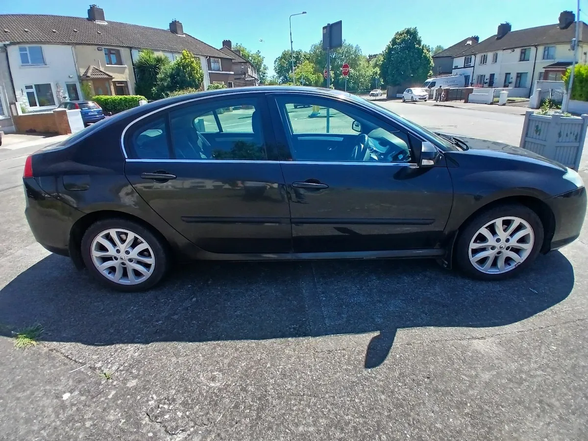 Renault Laguna 2009 - Image 1