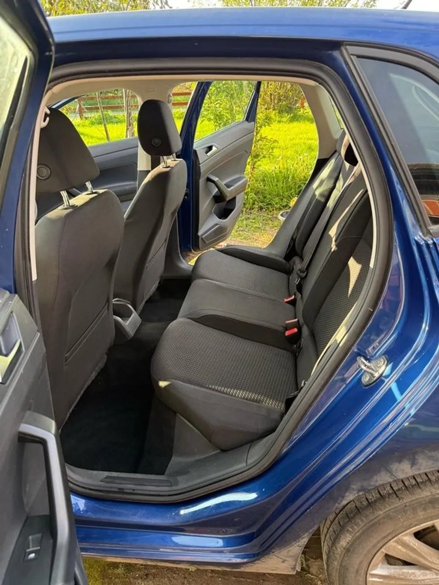 2018 Volkswagen Polo - Image 4