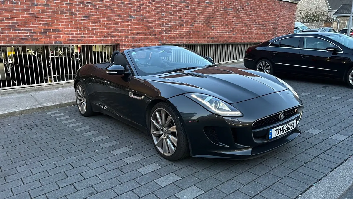 Jaguar F-Type V6S *LOW MILEAGE* - Image 1