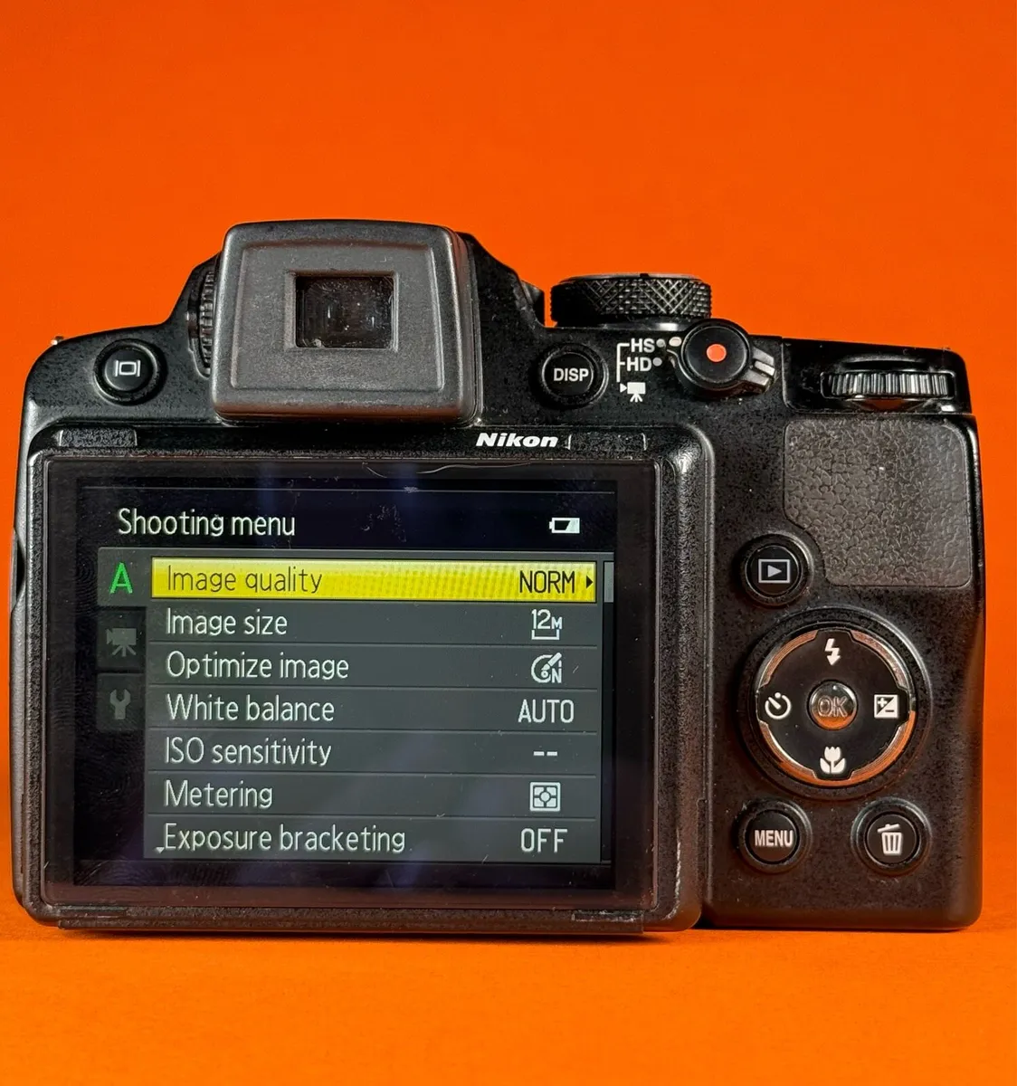Nikon Coolpix P500 12.1 MP Digital Camera - Image 3