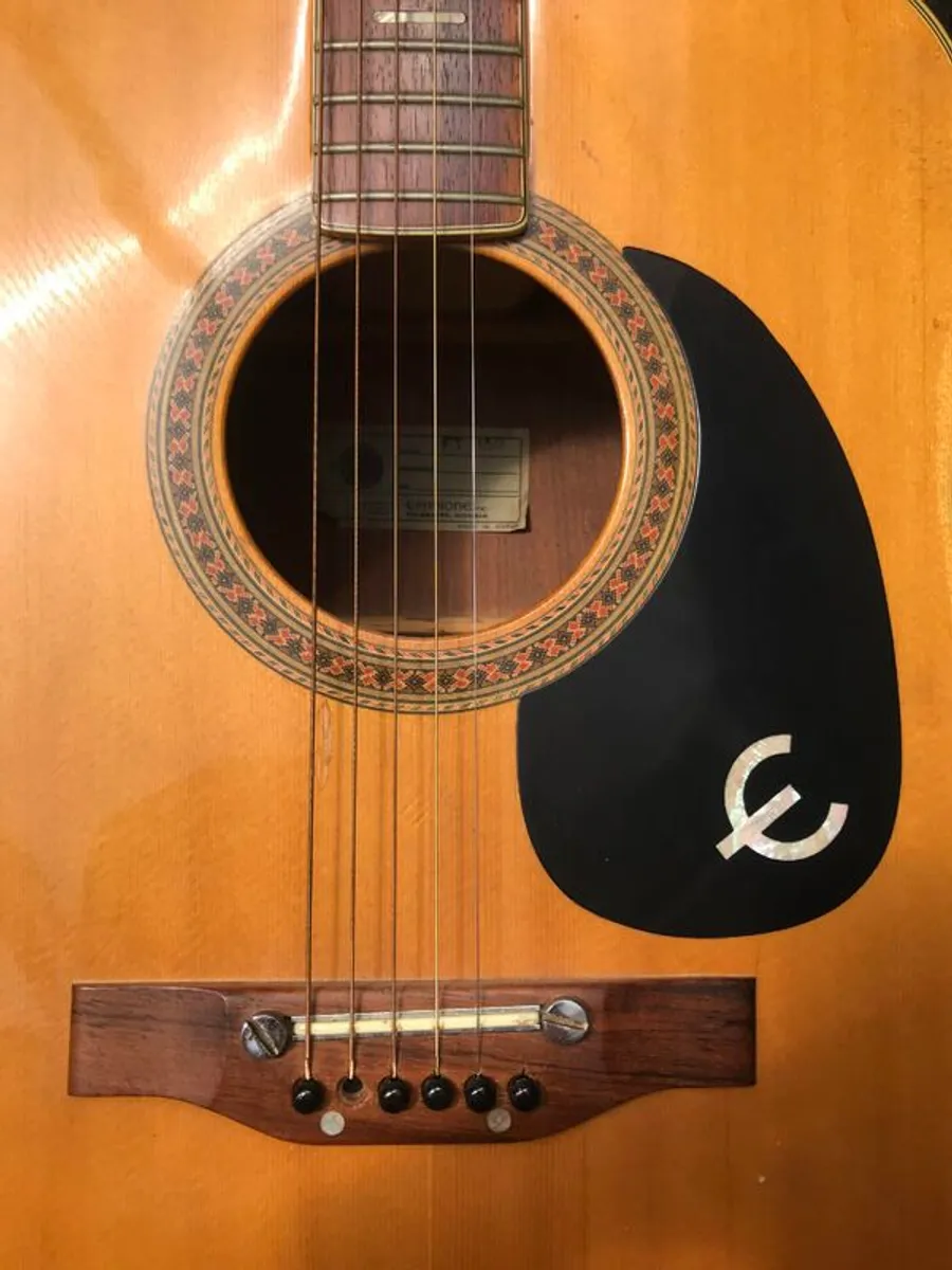 Acoustic Guitar - Image 3