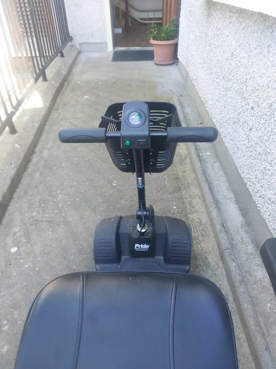 Mobility scooter - Image 1