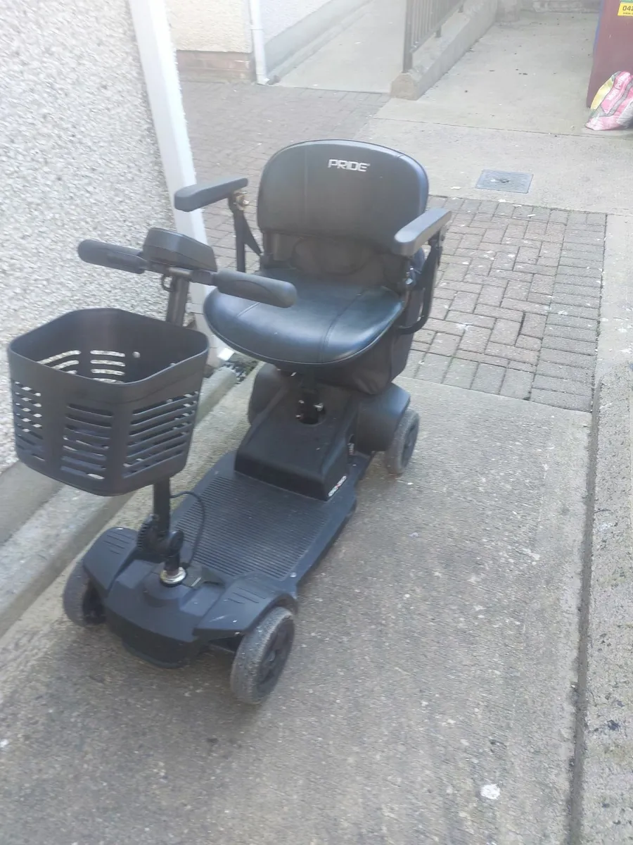 Mobility scooter - Image 2