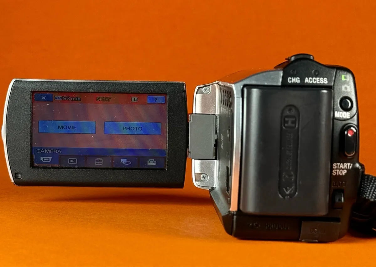 Sony DCR-SR37E 60 GB Camcorder - Image 4