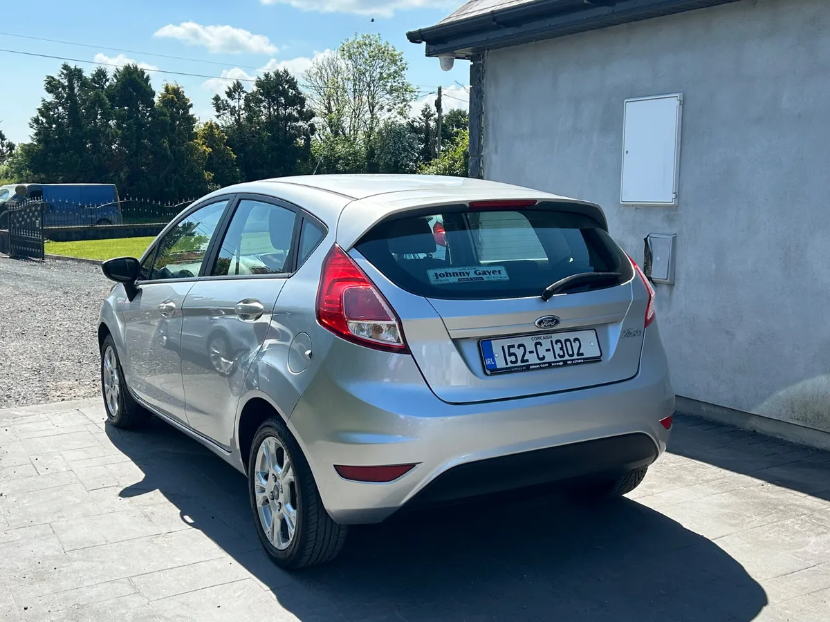 Ford Fiesta 2015 - Image 4