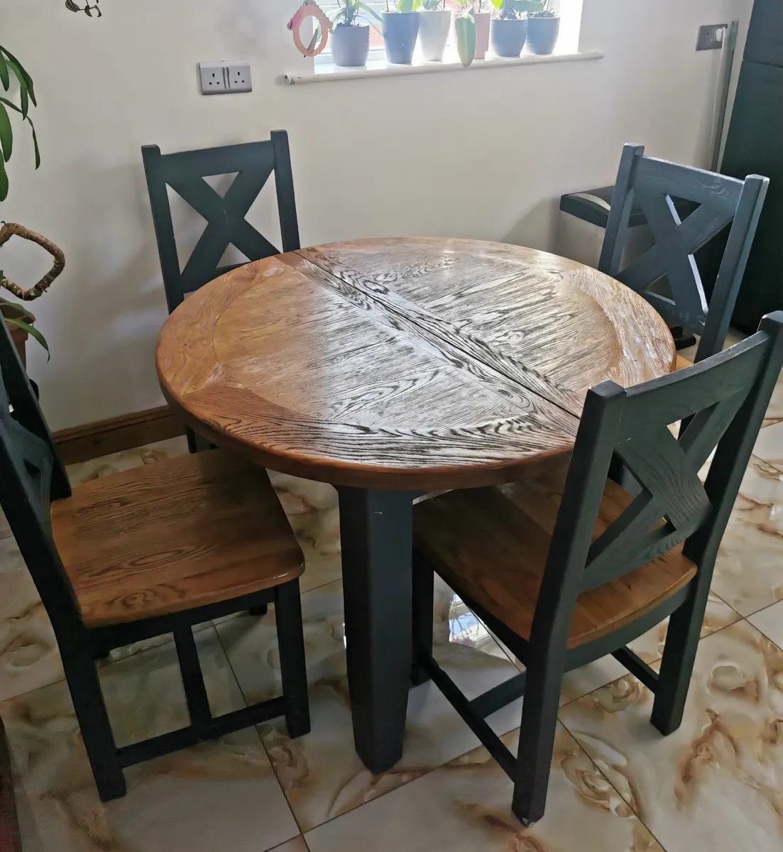 Dining table with 4 chairs - Image 3
