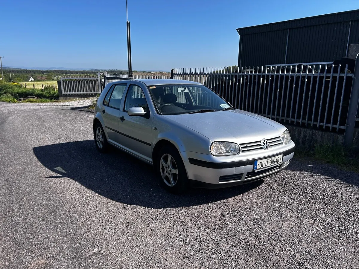 Golf 2001 - Image 2