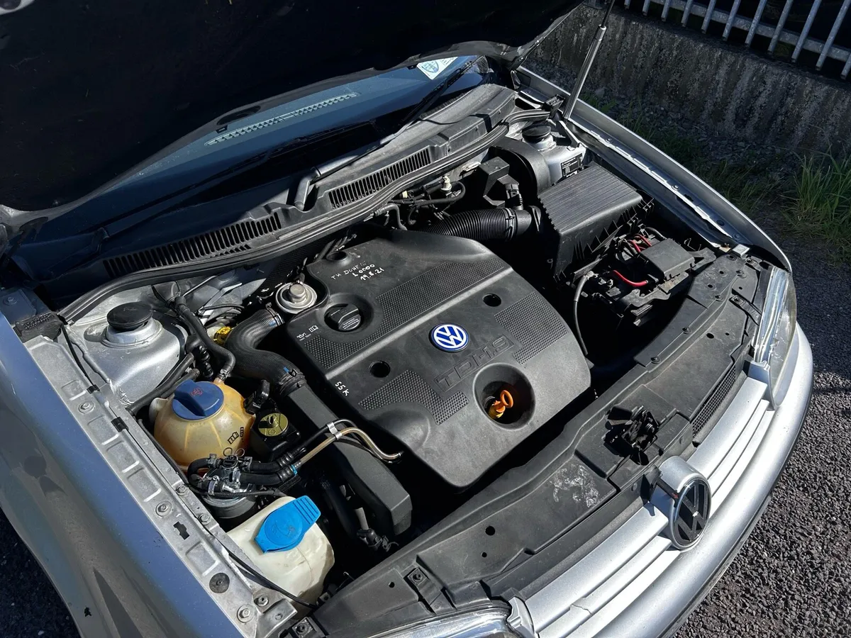 Golf 2001 - Image 3