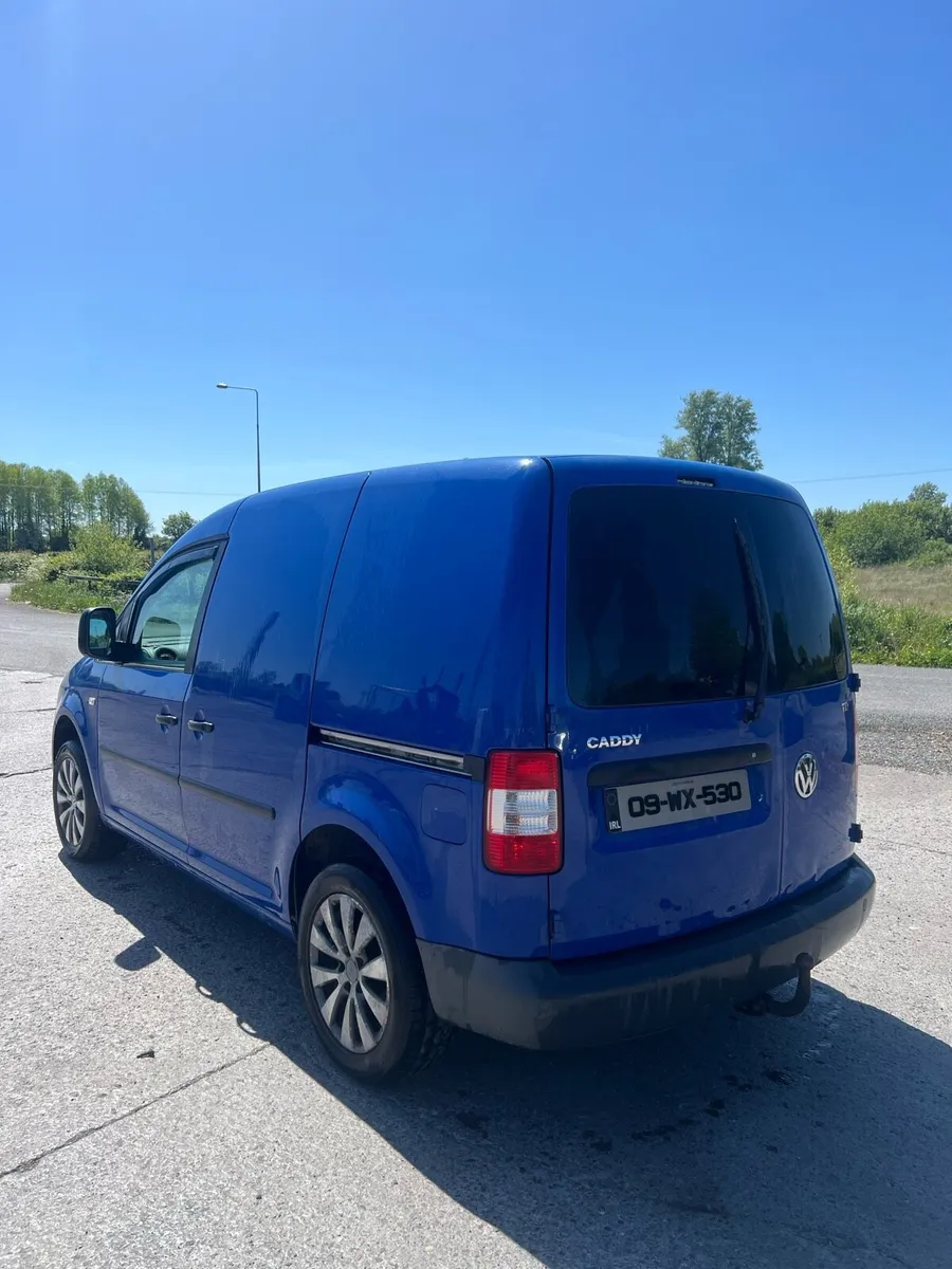 Volkswagen Caddy - Image 2