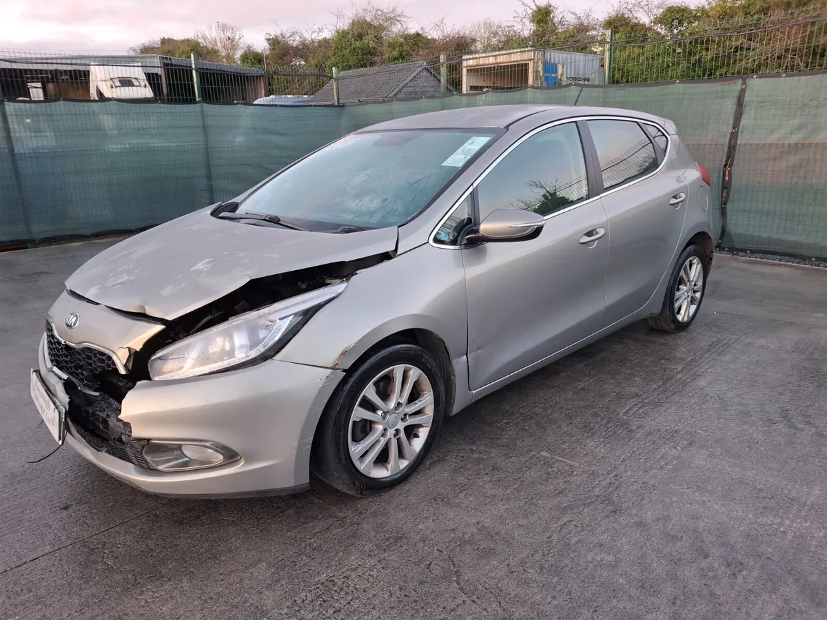 2013 Kia Ceed 1.6L Diesel - Image 2