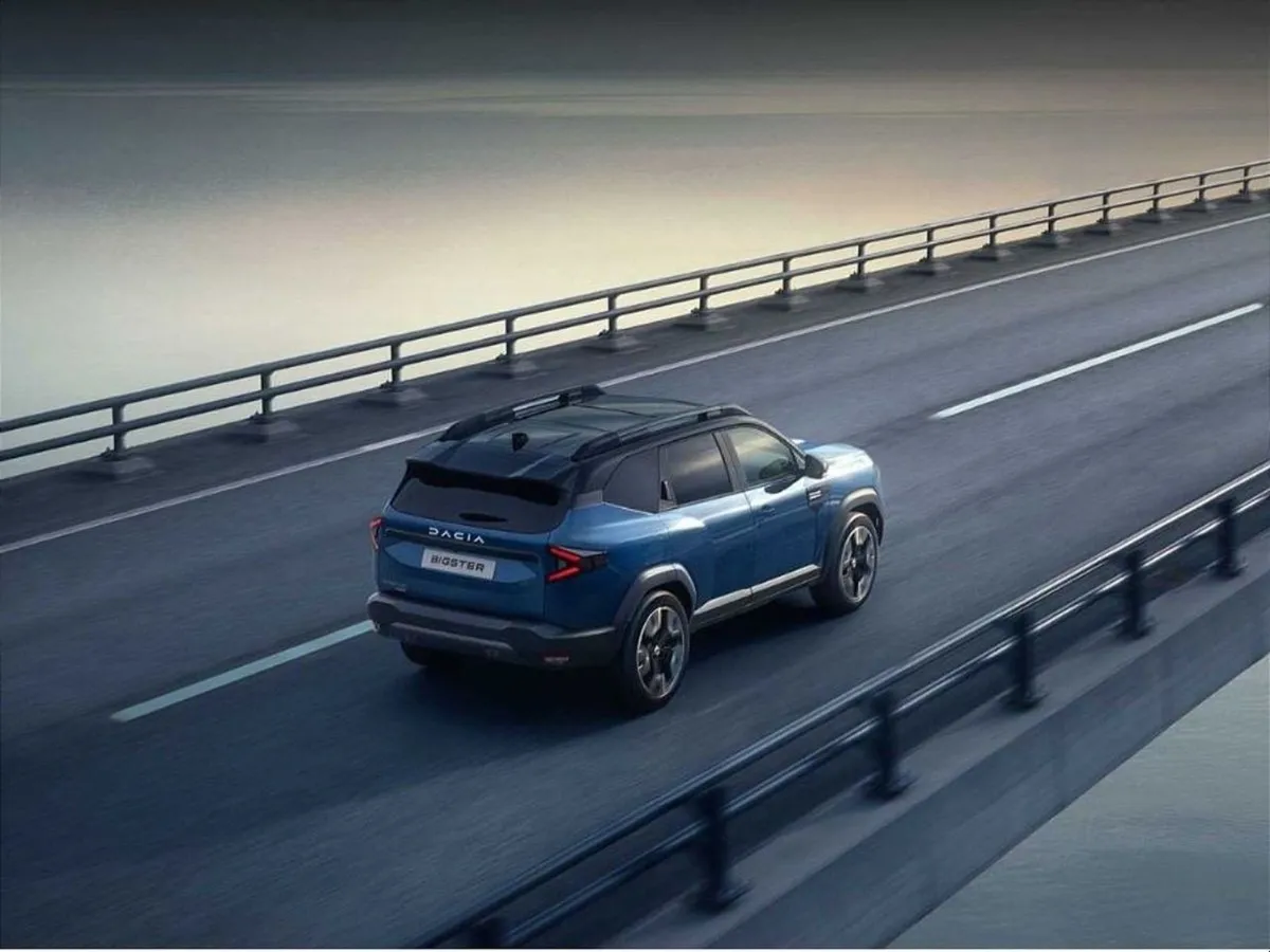 Dacia Bigster Essential Tce 140  order Your 252 T - Image 3