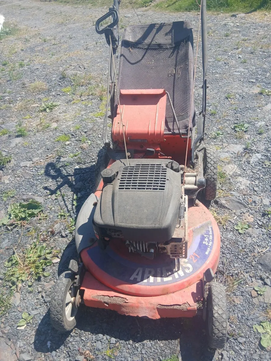 Ariens lawnmower - Image 2