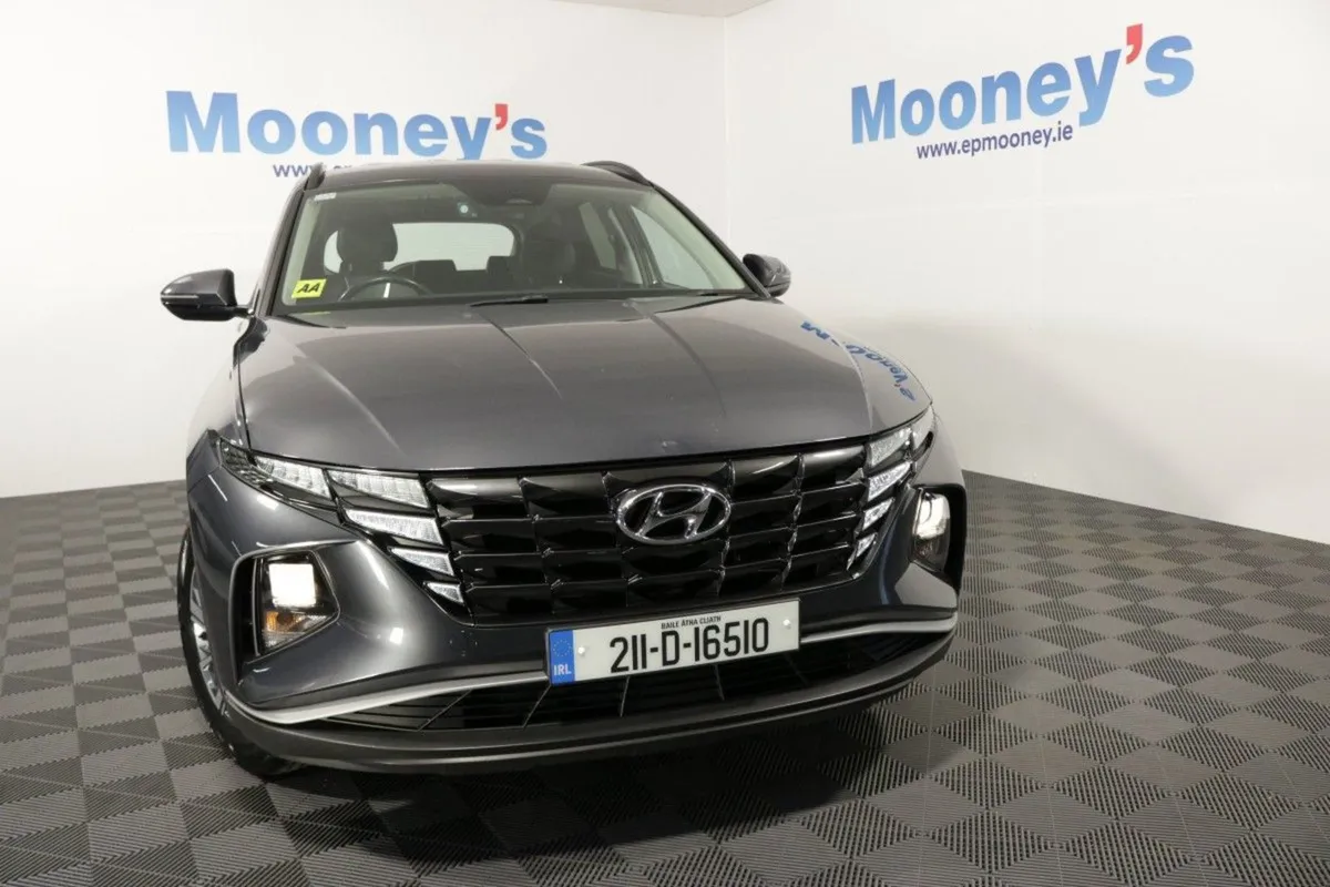 Hyundai Tucson Hybrid Executive 1.6l Petrol Autom - Image 2
