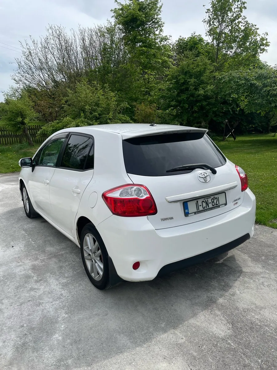 Toyota Auris 1.4d sport NCT & TAX - Image 2
