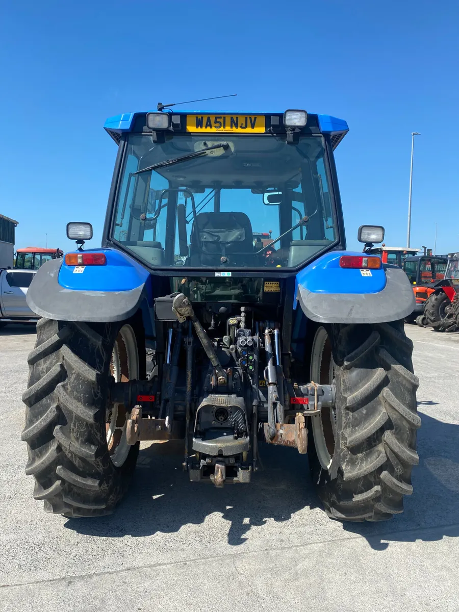 New Holland TS110 SLE - Image 3
