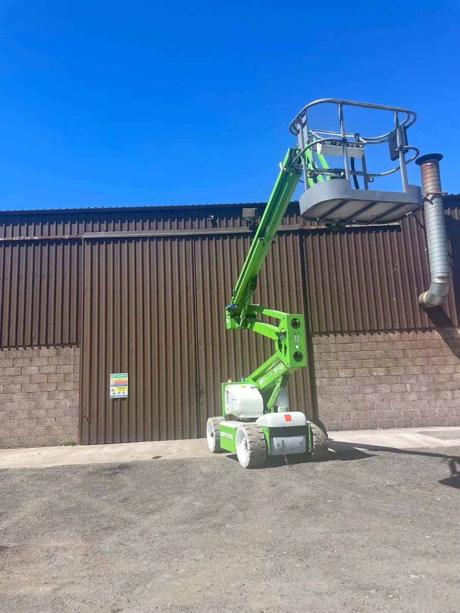 Nifty HR15 Cherry Picker Access Platform - Image 1