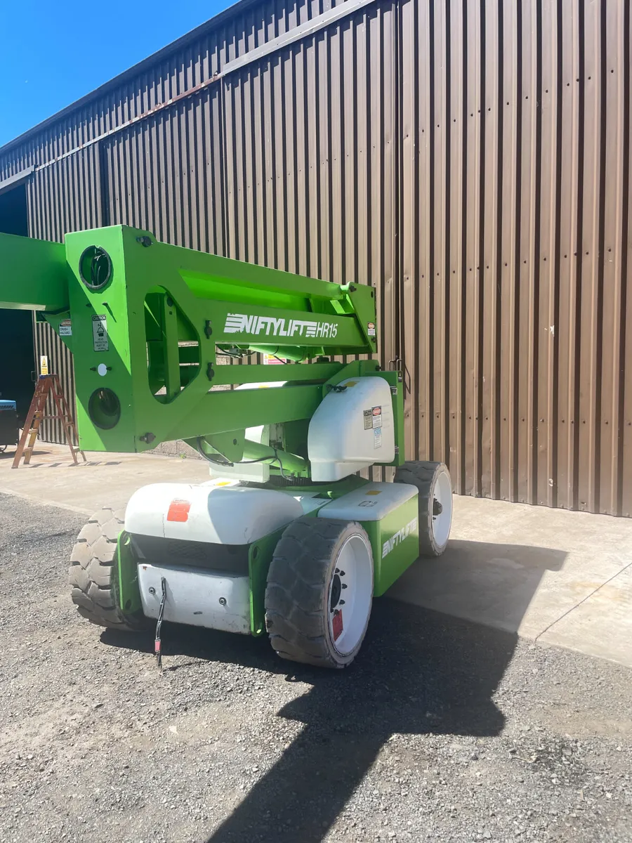 Nifty HR15 Cherry Picker Access Platform - Image 2
