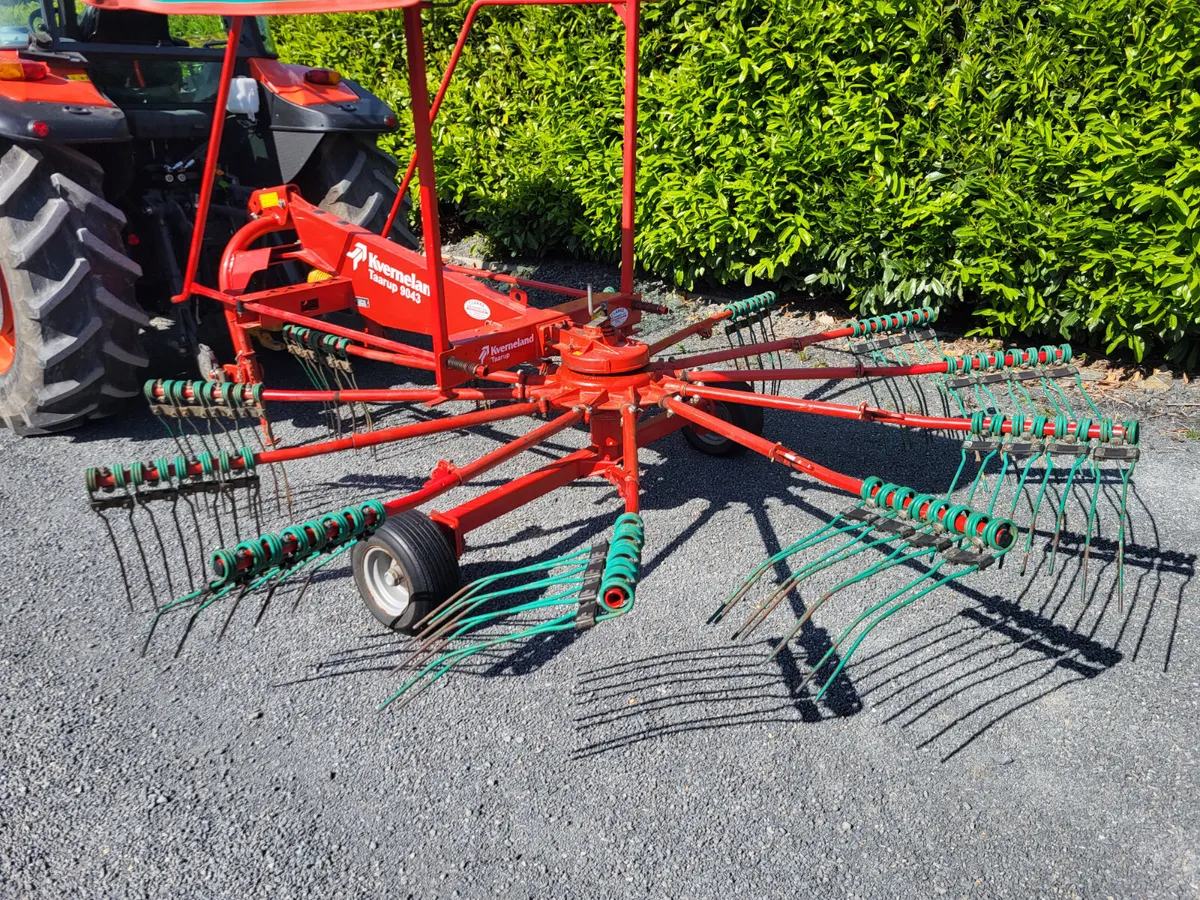 Kverneland Rake - Image 2