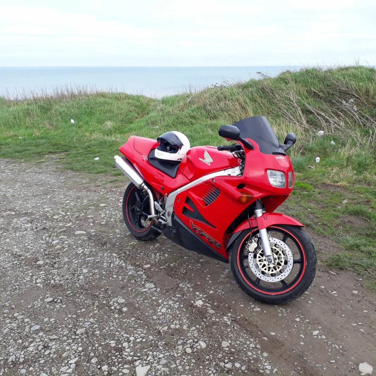 Honda vfr750 1997 - Image 1