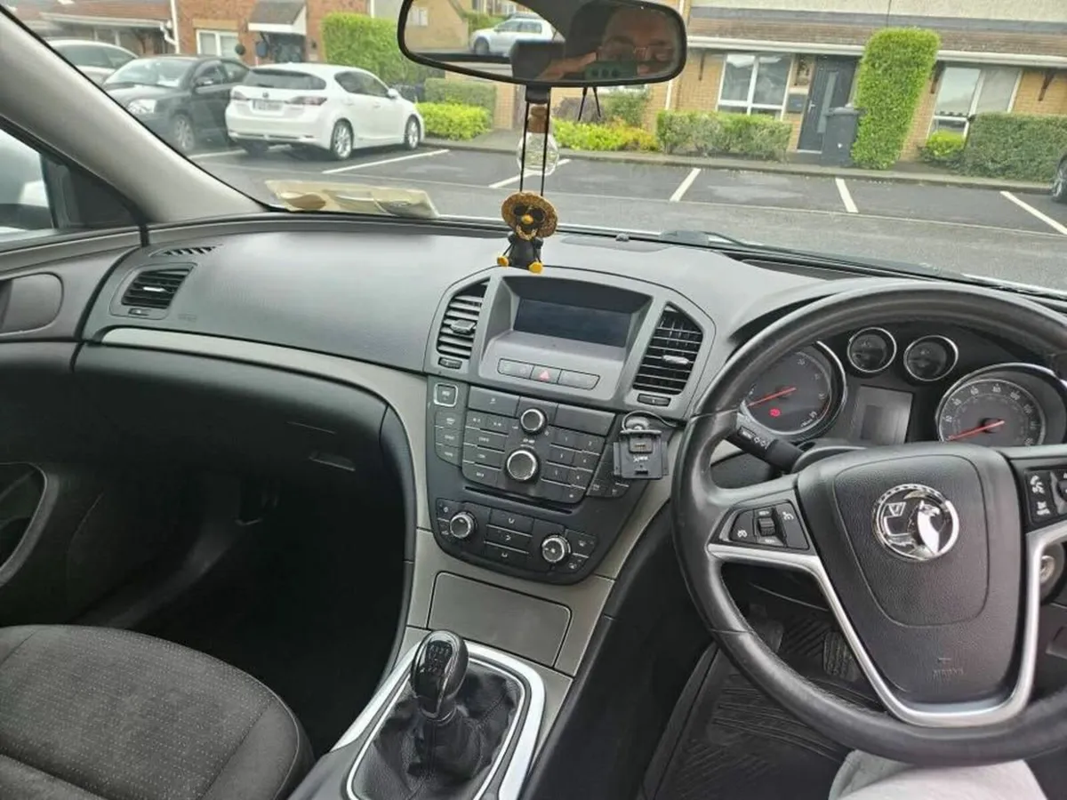 Vauxhall Insignia 2012 - Image 4