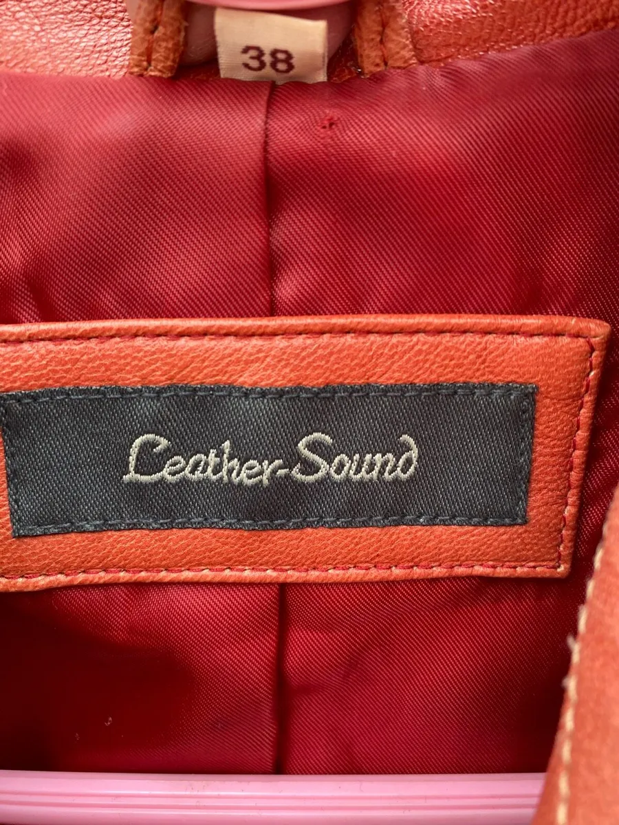 NEW Ladies Authentic Genuine Leather Jacket - Image 3
