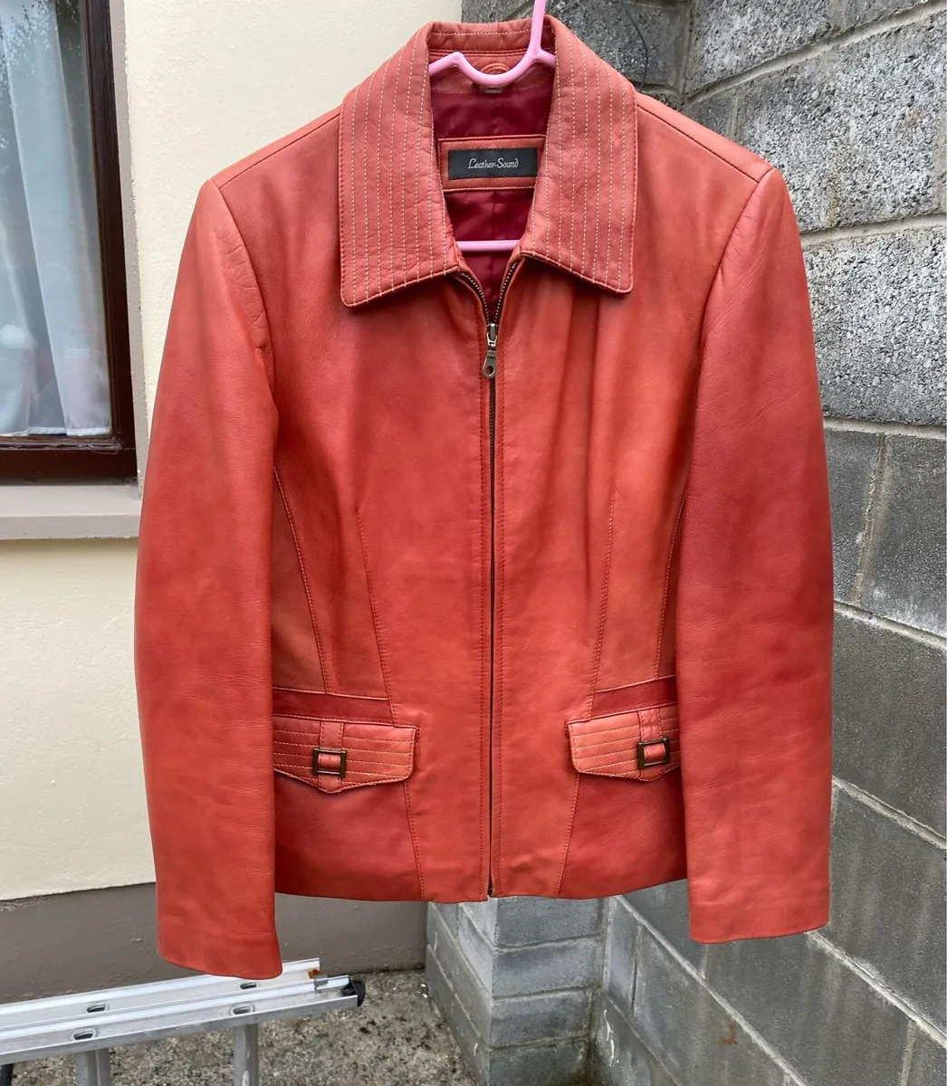 NEW Ladies Authentic Genuine Leather Jacket - Image 4