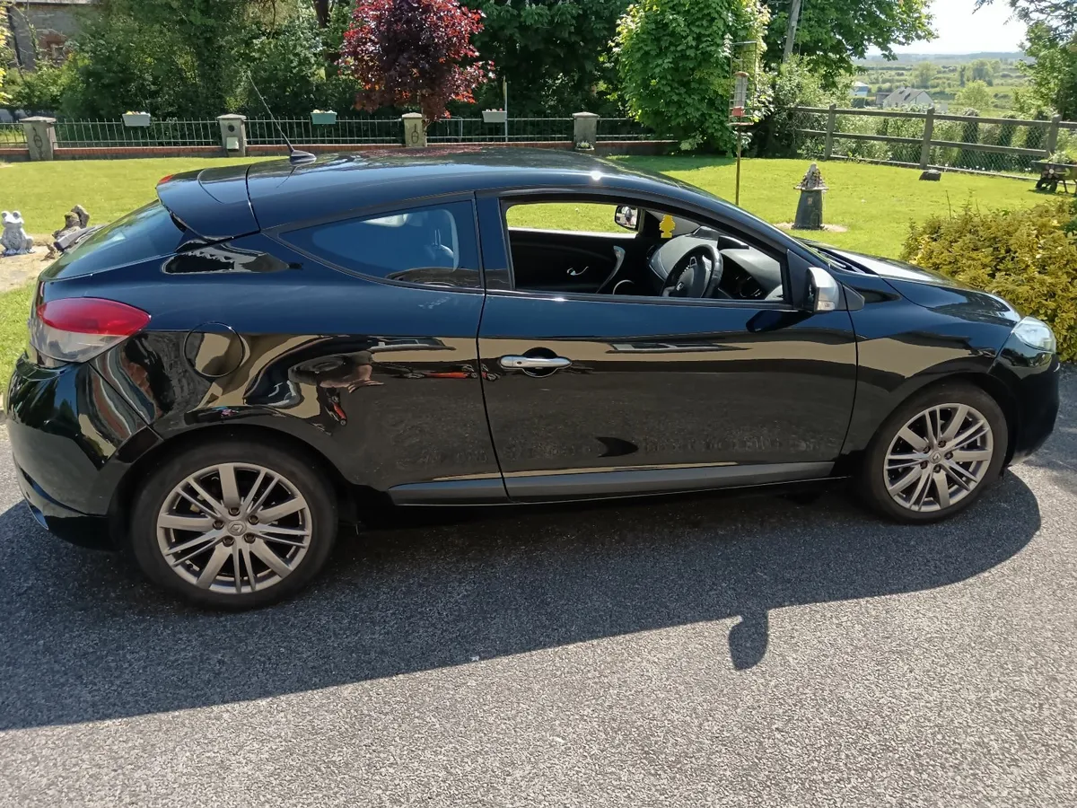 Renault Megane 2012 **Gt Line Coupe** - Image 1