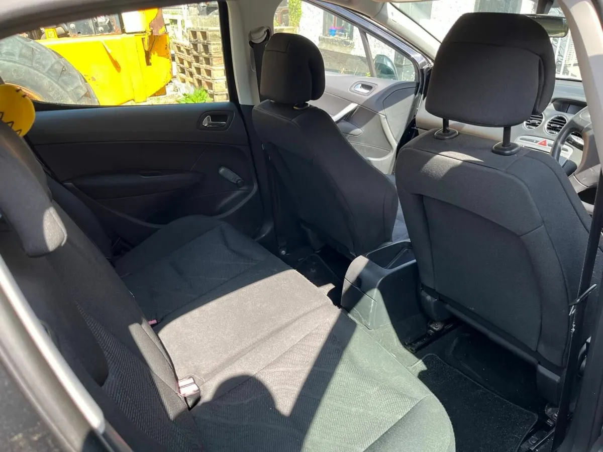 Peugeot 308 2008 - Image 3