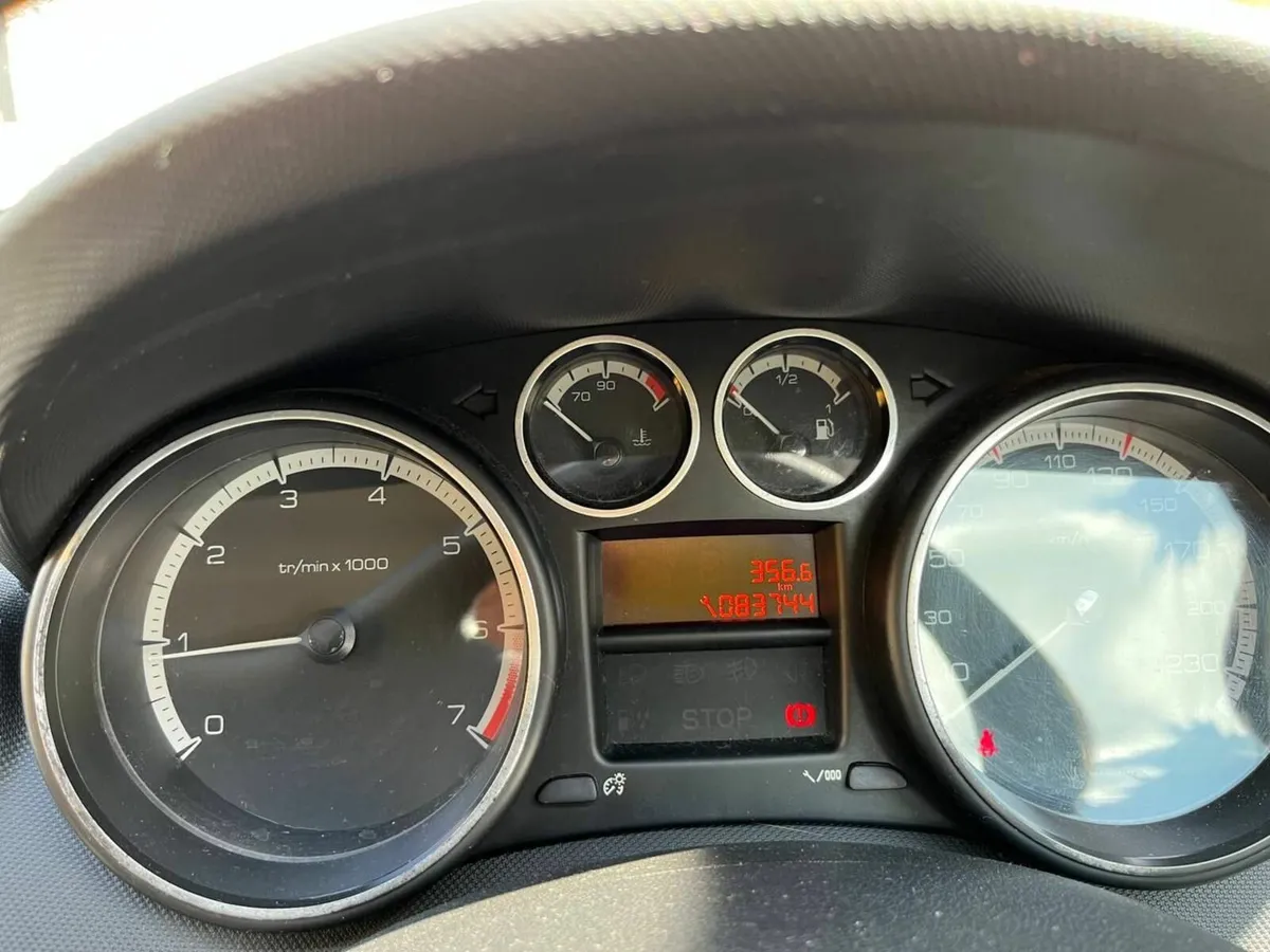 Peugeot 308 2008 - Image 4