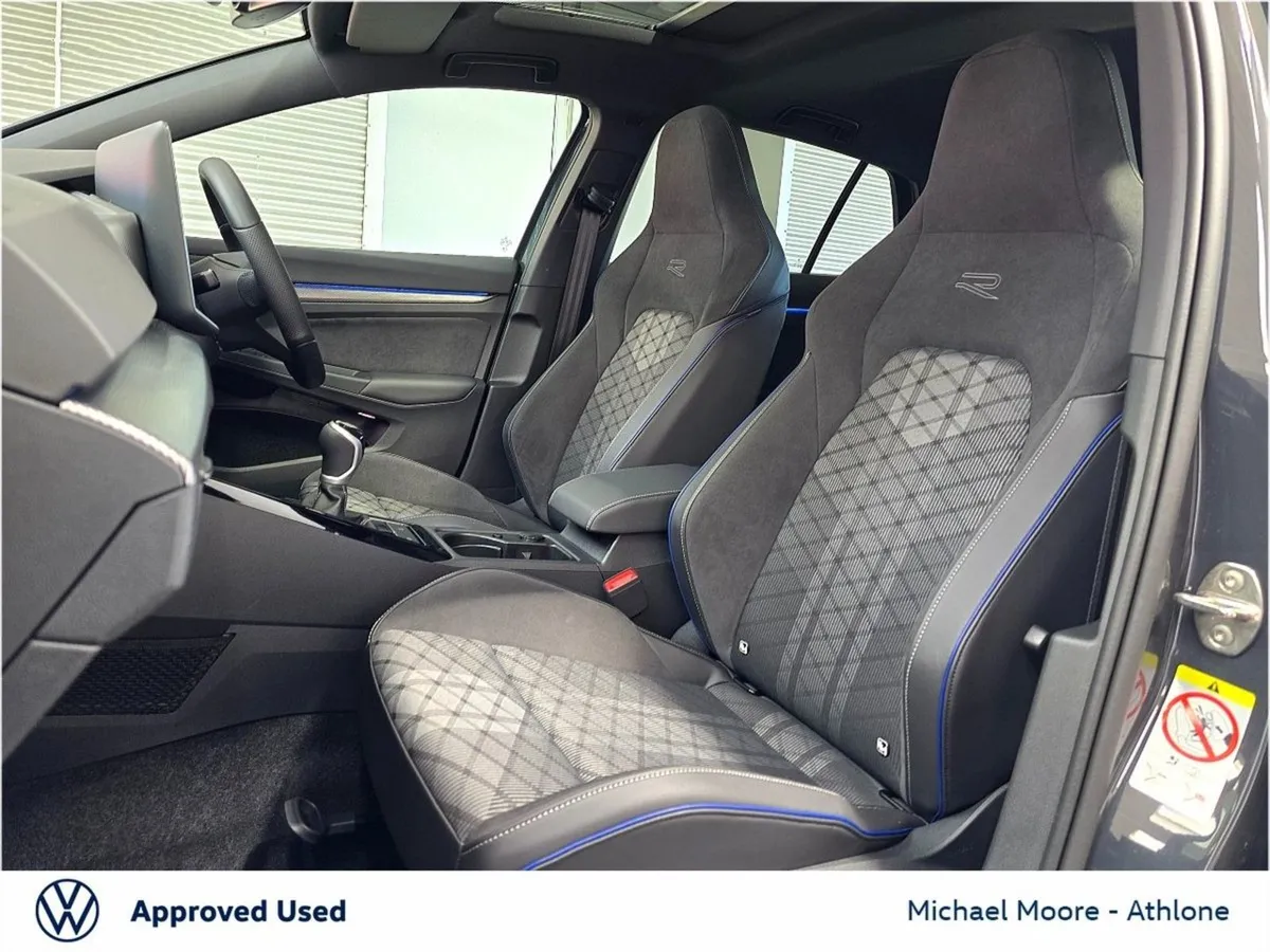 Volkswagen Golf Golf R-line 1.5 TSI 150BHP (sunro - Image 4