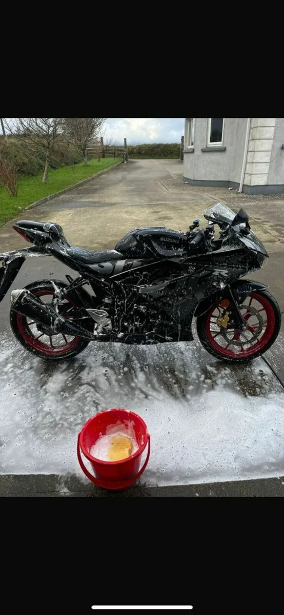 2024 Suzuki gsxr 125 - Image 2