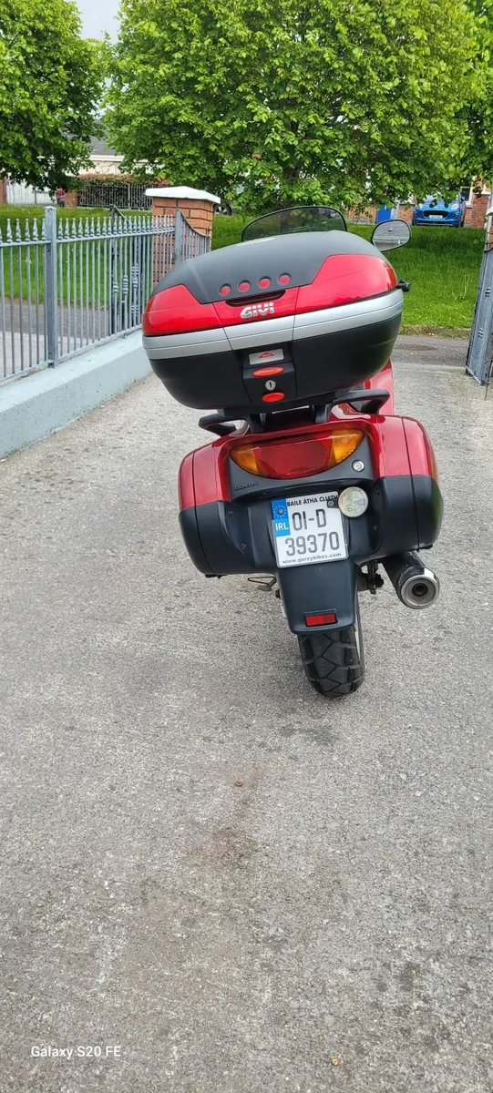 Honda deauville motorbike - Image 3