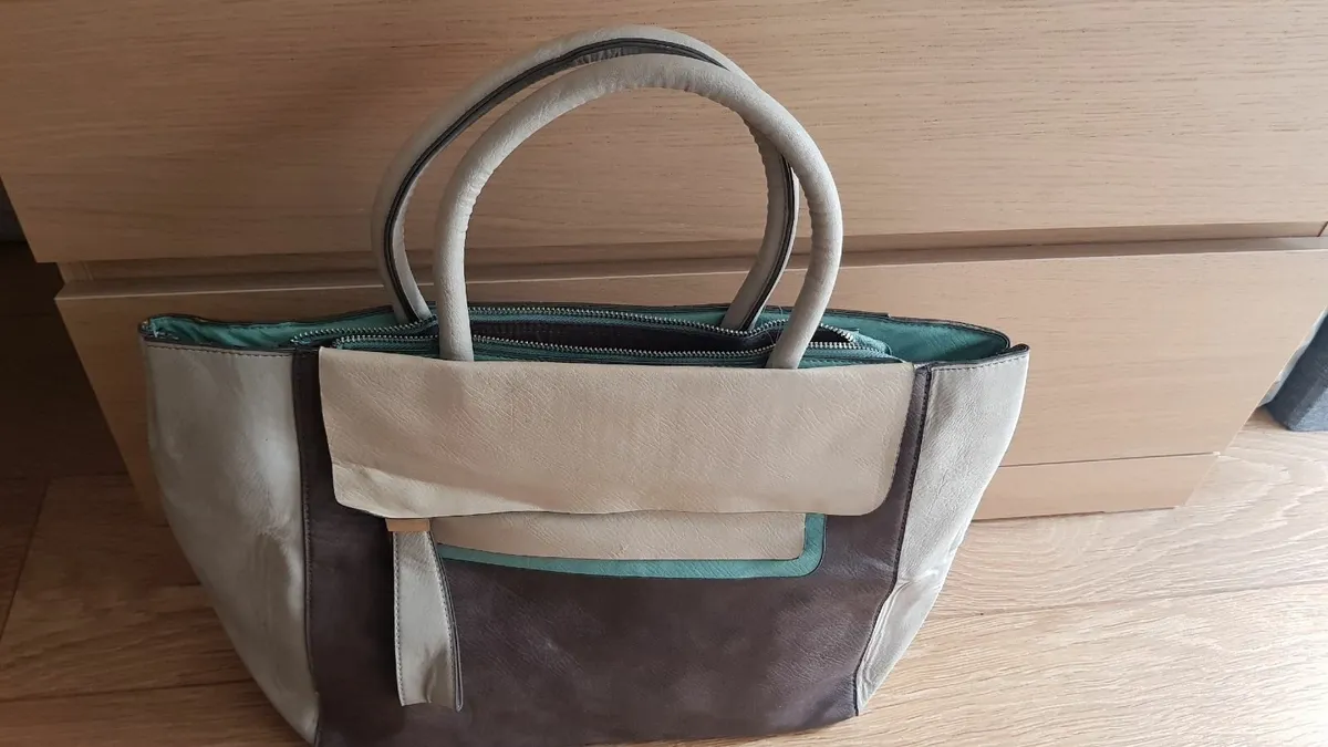 handbag- BRAND NEW - Image 1