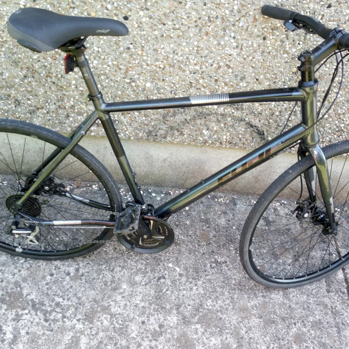Fuji Absolute bike - Image 1