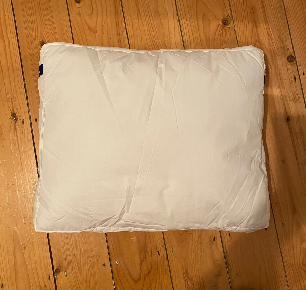 NEW Casper American Pillow - Image 2
