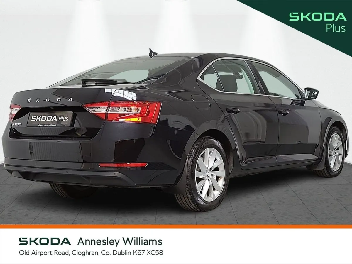 Skoda Superb Ambition 2.0tdi 150Bhp DSG - Image 4
