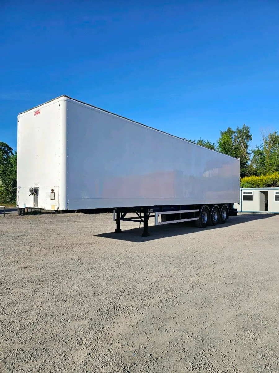 2009 SDC BOXVAN - Image 1