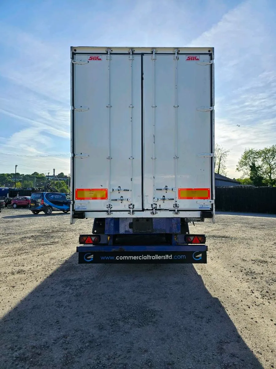 2009 SDC BOXVAN - Image 3