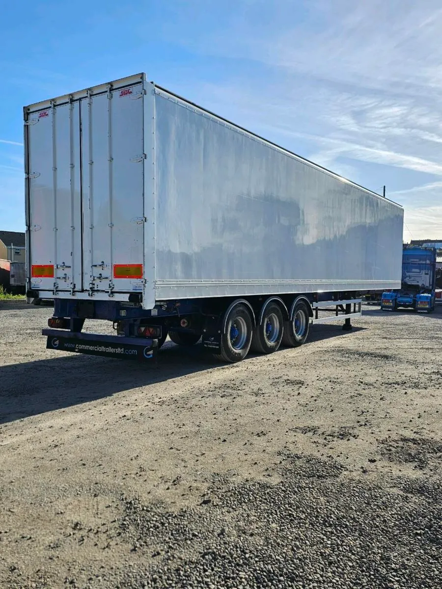 2009 SDC BOXVAN - Image 4