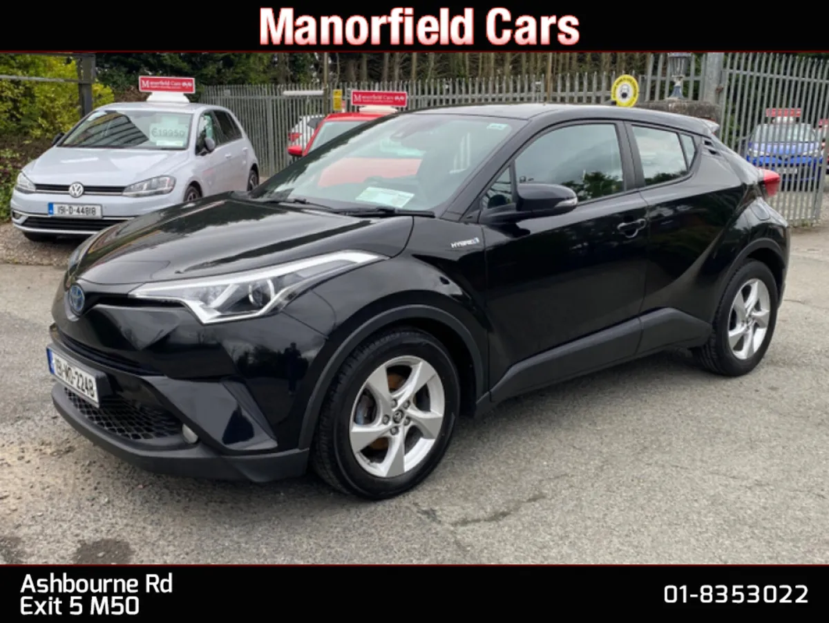 2019 Toyota C-HR 1.8 HYBRID / NCT 05/2027 - Image 4