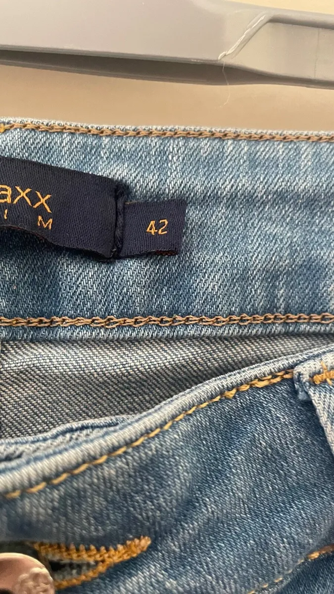 Women’s jeans 14 - Image 2