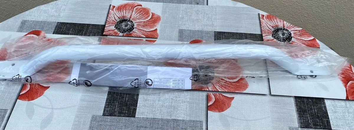 BRAND NEW Grab Rail - Image 1