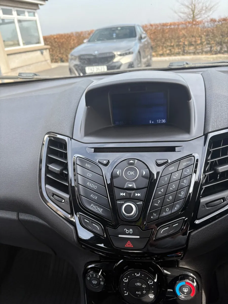 Ford Fiesta 2017 - Image 3